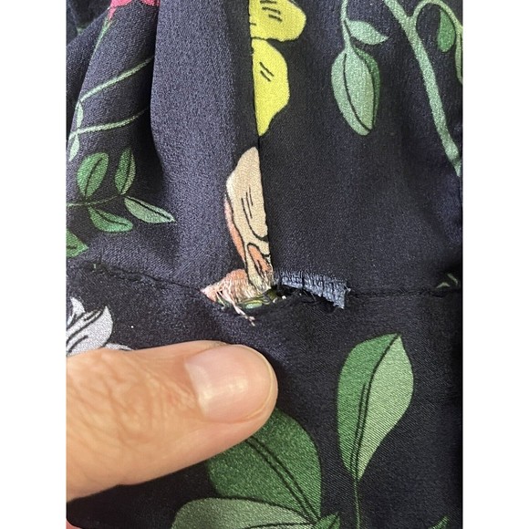 Ann Taylor Womens Blouse Top Sz XS Floral Long Sleeve Button down Collar Office - Picture 10 of 16